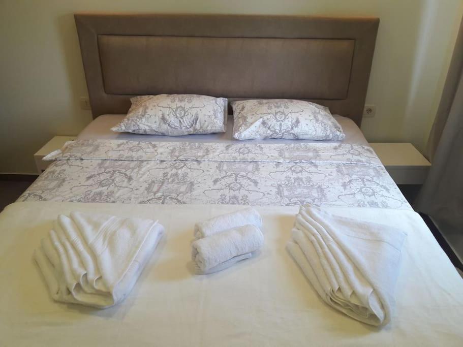 2Br Apartment With Pool コトル エクステリア 写真